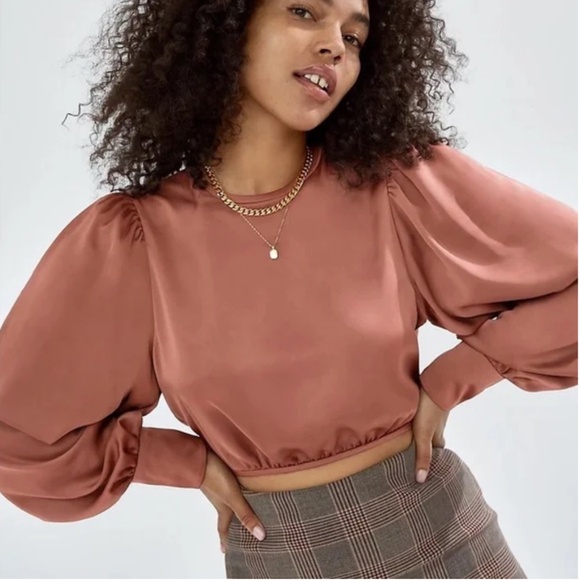 Aritzia Wilfred⎜LILY TOP⎜BLACK - Picture 1 of 16